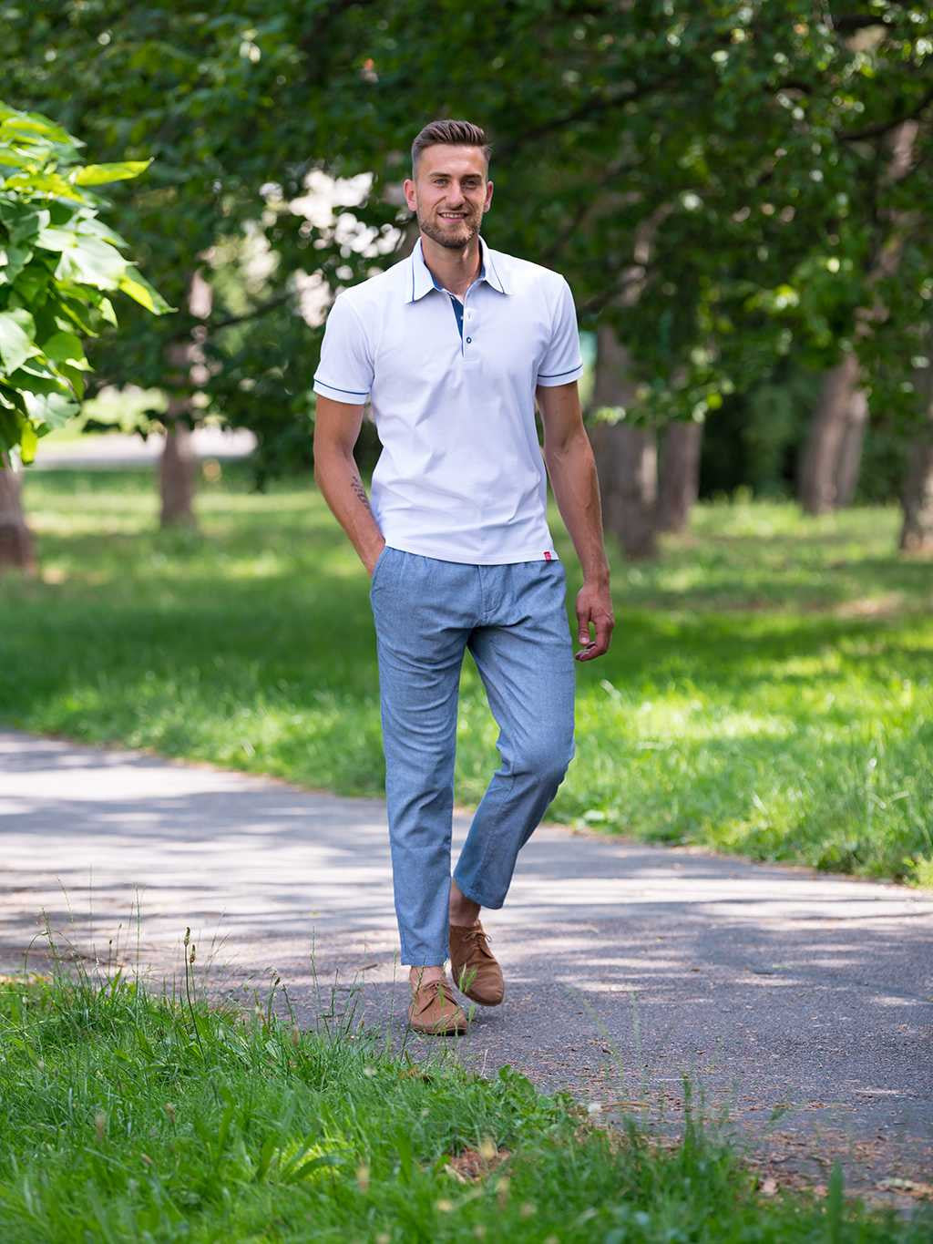 Men's polo shirt with reinforced collar white